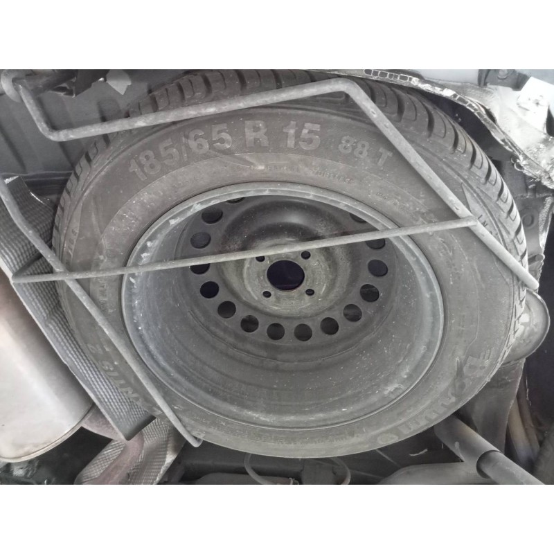 Recambio de neumatico repuesto para dacia lodgy laureate referencia OEM IAM 185/65/15  