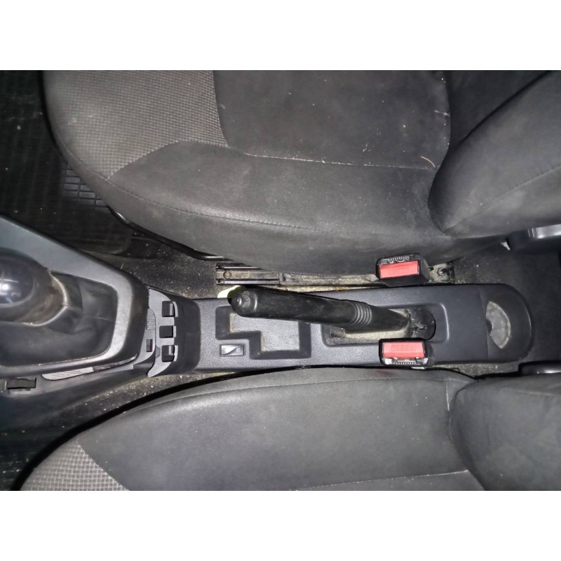 Recambio de consola central para dacia dokker ambiance referencia OEM IAM   