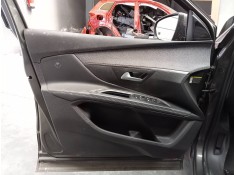 GUARNECIDO PUERTA DELANTERA IZQUIERDA 