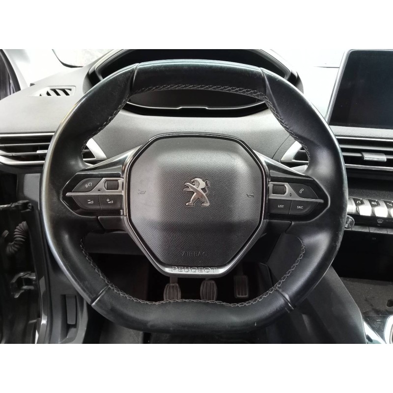 Recambio de volante para peugeot 5008 gt line referencia OEM IAM   