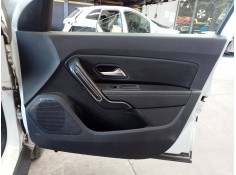 GUARNECIDO PUERTA DELANTERA DERECHA 