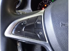 Recambio de volante para dacia duster ii access referencia OEM IAM    2