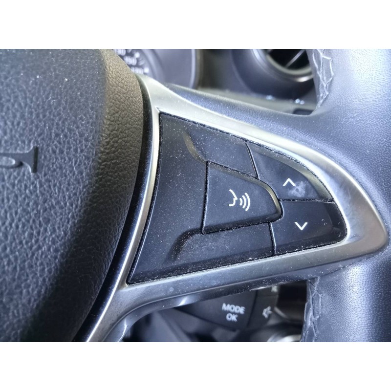 Recambio de volante para dacia duster ii access referencia OEM IAM   