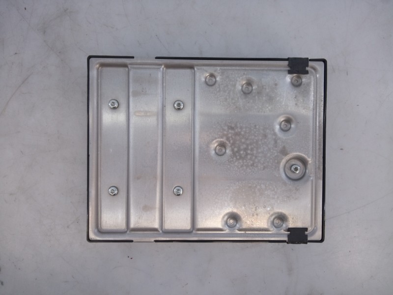 Recambio de modulo electronico para audi a4 ber. (b8) básico referencia OEM IAM 8K0907063C 04024001 