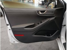 GUARNECIDO PUERTA DELANTERA IZQUIERDA 