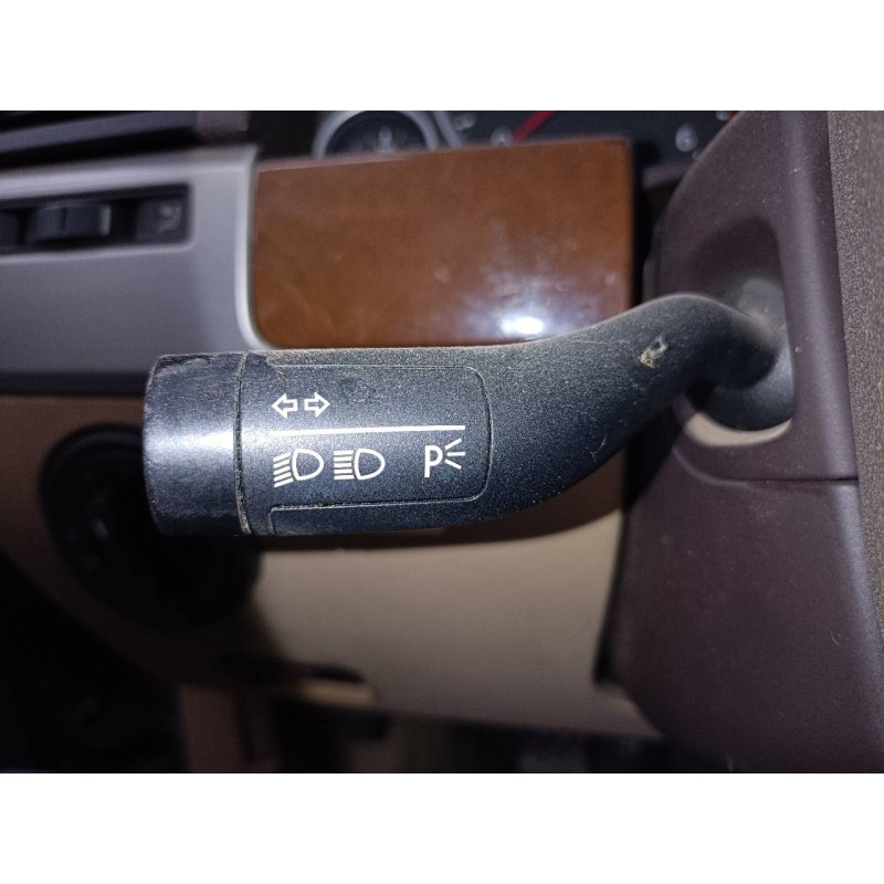 Recambio de mando intermitentes para volkswagen touareg (7l6) tdi r5 referencia OEM IAM   