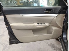 GUARNECIDO PUERTA DELANTERA IZQUIERDA 