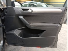 GUARNECIDO PUERTA DELANTERA DERECHA 