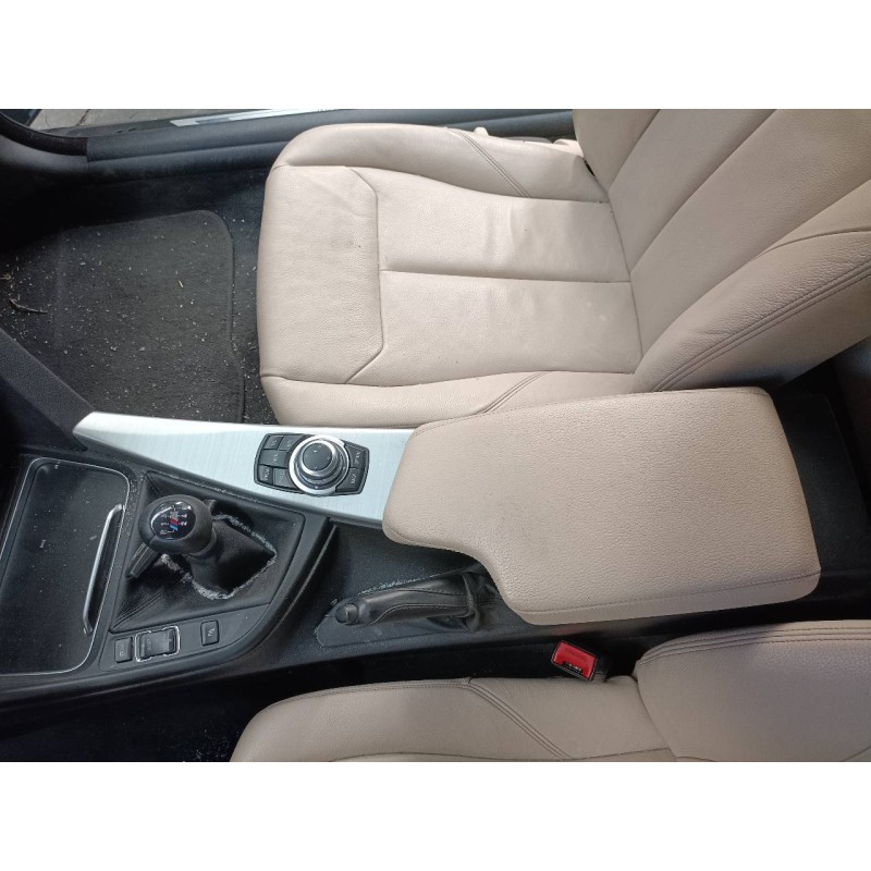 Recambio de consola central para bmw serie 4 coupe (f32) 420d luxury line referencia OEM IAM   
