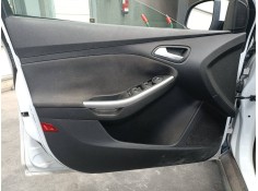 GUARNECIDO PUERTA DELANTERA IZQUIERDA 