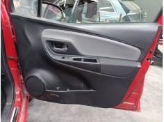 Recambio de guarnecido puerta delantera derecha para toyota yaris hybrid active referencia OEM IAM   
