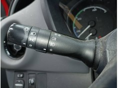 Recambio de mando intermitentes para toyota yaris hybrid active referencia OEM IAM   