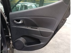 GUARNECIDO PUERTA TRASERA DERECHA 