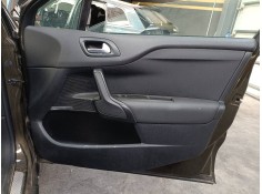 GUARNECIDO PUERTA DELANTERA DERECHA 