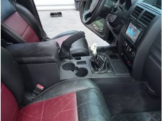 Recambio de consola central para dodge nitro se referencia OEM IAM   