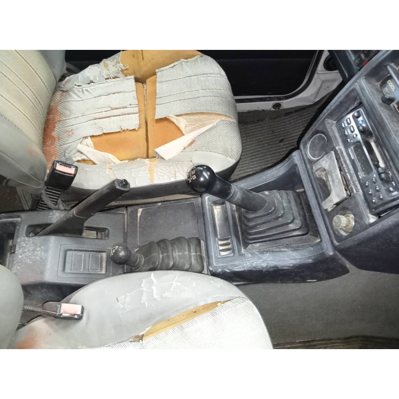 Recambio de consola central para suzuki vitara se/sv (et) 1.6 hard top xaloc lujo referencia OEM IAM   