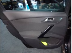 GUARNECIDO PUERTA TRASERA IZQUIERDA 