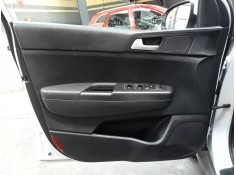 GUARNECIDO PUERTA DELANTERA IZQUIERDA 