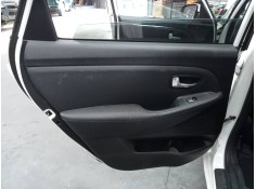 GUARNECIDO PUERTA TRASERA IZQUIERDA 