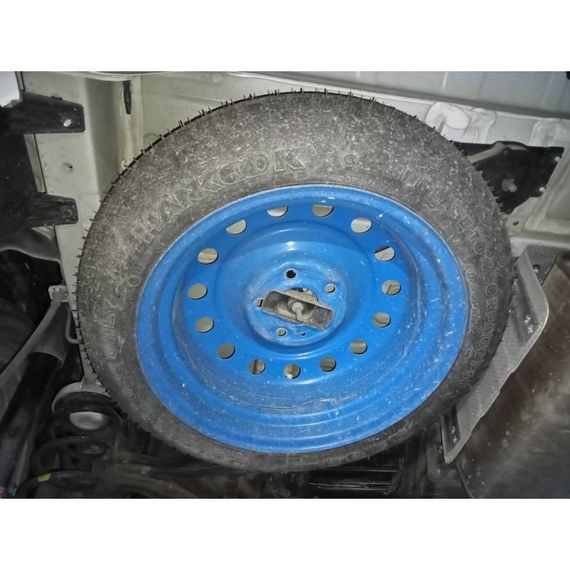 Recambio de neumatico repuesto para kia carens ( ) concep referencia OEM IAM T125/80/16  