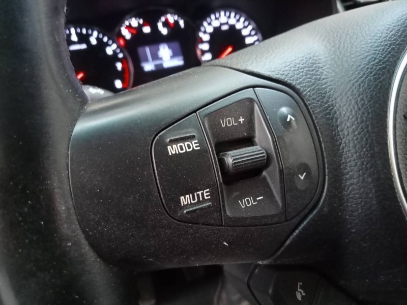 Recambio de volante para kia carens ( ) concep referencia OEM IAM   