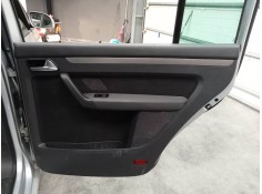 GUARNECIDO PUERTA TRASERA DERECHA 