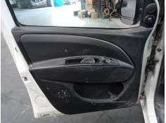 GUARNECIDO PUERTA DELANTERA IZQUIERDA 