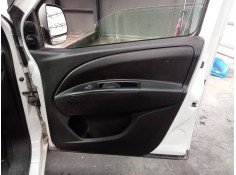 Recambio de guarnecido puerta delantera derecha para opel combo d 1.6 16v cdti referencia OEM IAM   