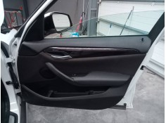 GUARNECIDO PUERTA DELANTERA DERECHA 