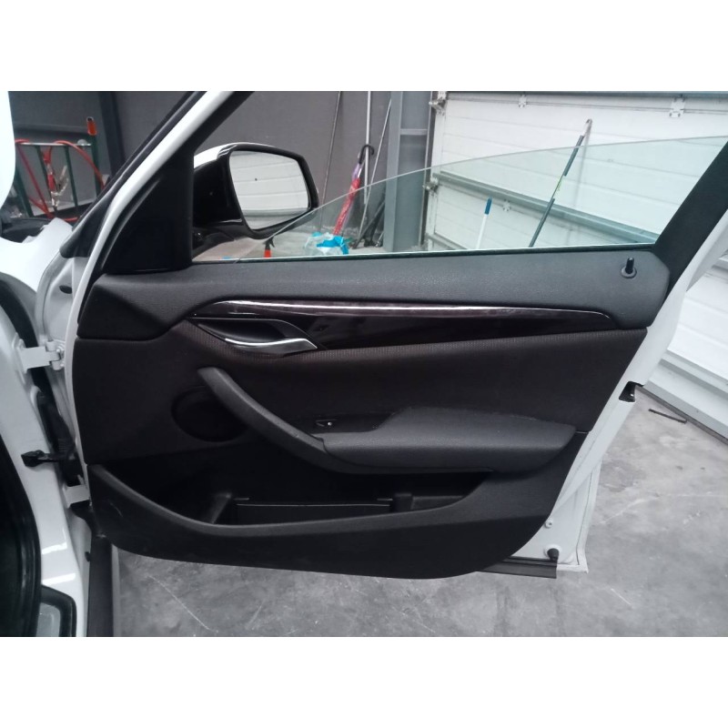 Recambio de guarnecido puerta delantera derecha para bmw x1 (e84) sdrive 18d referencia OEM IAM   