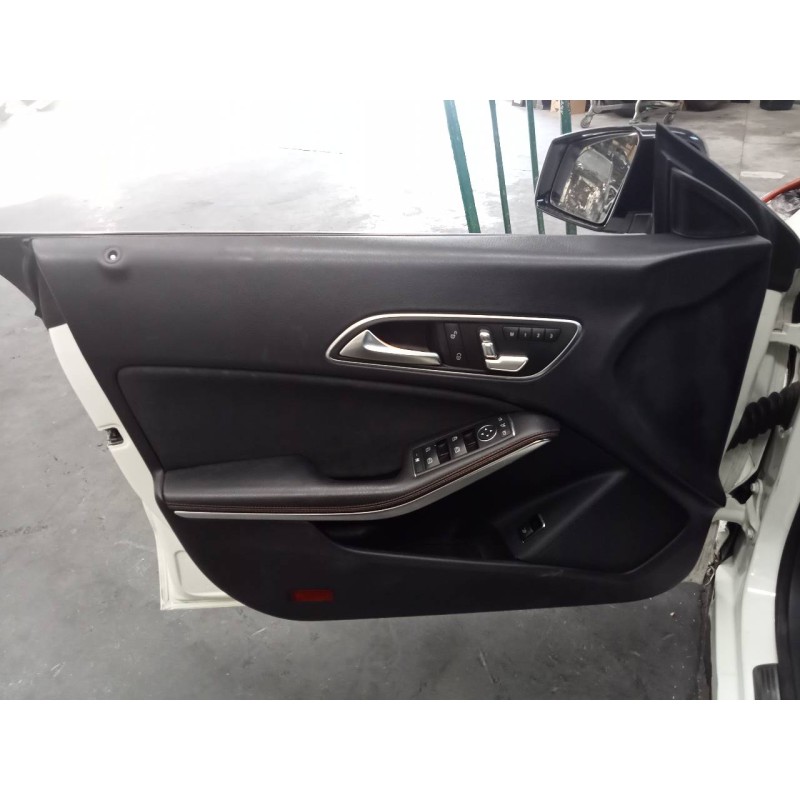 Recambio de guarnecido puerta delantera izquierda para mercedes clase cla (w117) cla referencia OEM IAM   