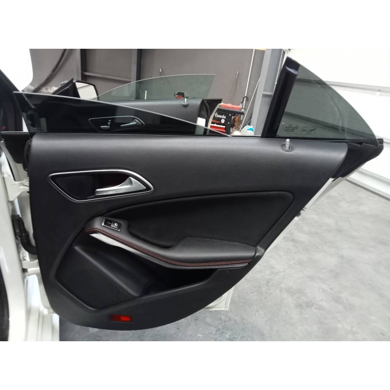 Recambio de guarnecido puerta trasera derecha para mercedes clase cla (w117) cla referencia OEM IAM   