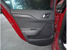 GUARNECIDO PUERTA TRASERA IZQUIERDA 