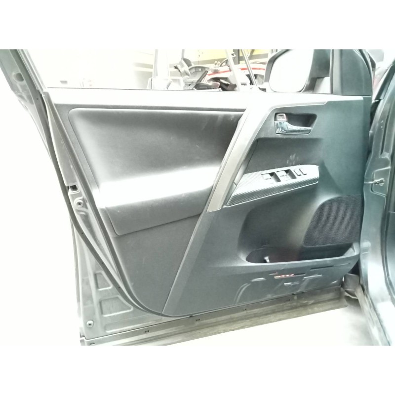 Recambio de guarnecido puerta delantera izquierda para toyota rav 4 advance referencia OEM IAM   