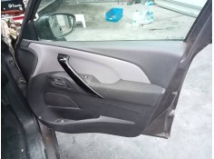 GUARNECIDO PUERTA DELANTERA DERECHA 