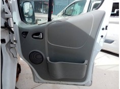 GUARNECIDO PUERTA DELANTERA DERECHA 