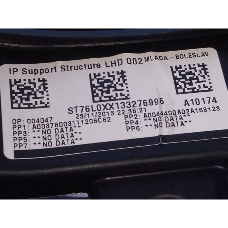 Recambio de salpicadero para mercedes clase cla (w117) cla referencia OEM IAM A00376003111206C62 A0044400A02A168123 P2-A2-20