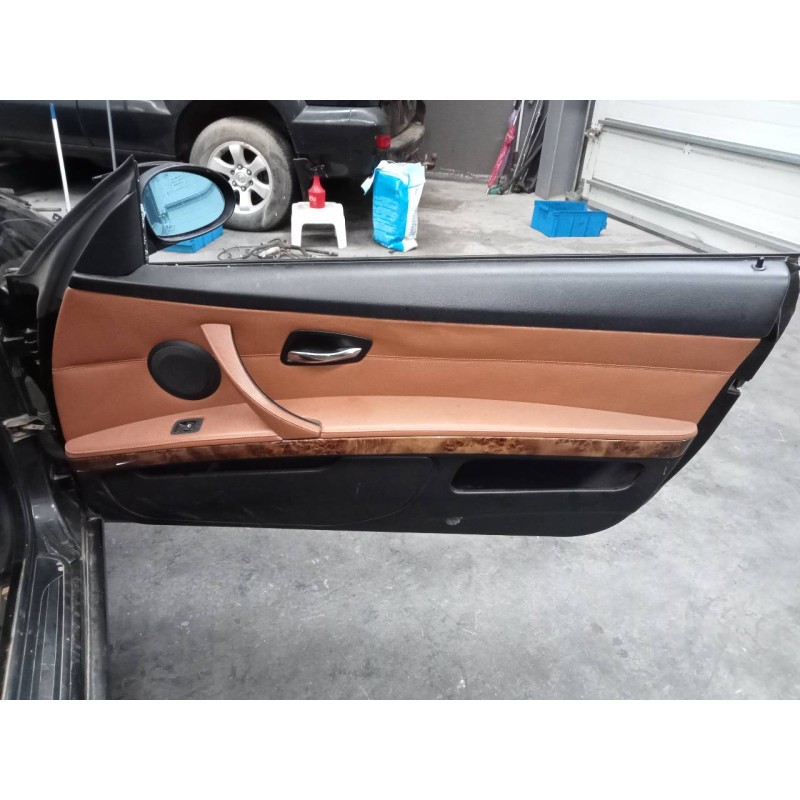 Recambio de guarnecido puerta delantera derecha para bmw serie 3 coupe (e92) e92 coupé 320d referencia OEM IAM   