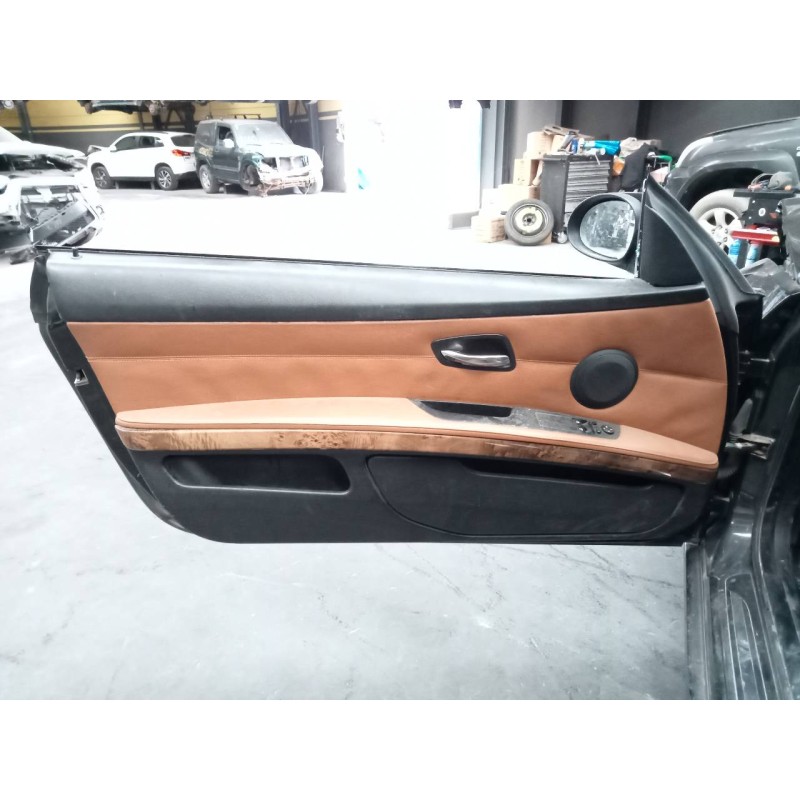 Recambio de guarnecido puerta delantera izquierda para bmw serie 3 coupe (e92) e92 coupé 320d referencia OEM IAM   