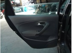 GUARNECIDO PUERTA TRASERA IZQUIERDA 