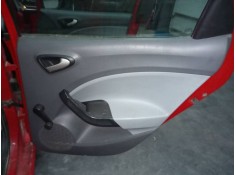 GUARNECIDO PUERTA TRASERA DERECHA 