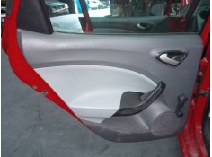 GUARNECIDO PUERTA TRASERA IZQUIERDA 