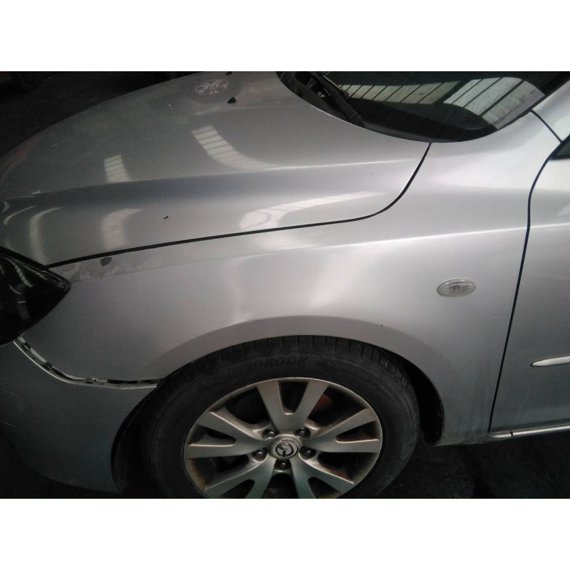 Recambio de aleta delantera izquierda para mazda 3 berlina (bk) referencia OEM IAM   