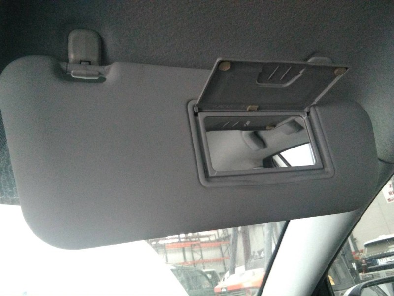 Recambio de parasol derecho para mazda 3 berlina (bk) referencia OEM IAM   