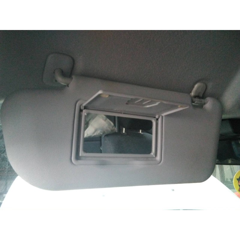 Recambio de parasol izquierdo para mazda 3 berlina (bk) referencia OEM IAM   