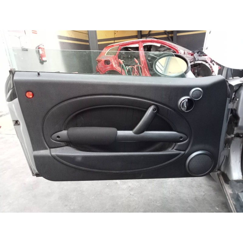 Recambio de guarnecido puerta delantera izquierda para bmw mini (r50,r53) cooper referencia OEM IAM   