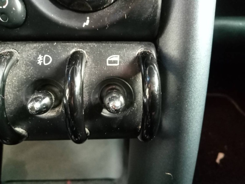 Recambio de mando elevalunas delantero derecho para bmw mini (r50,r53) cooper referencia OEM IAM   