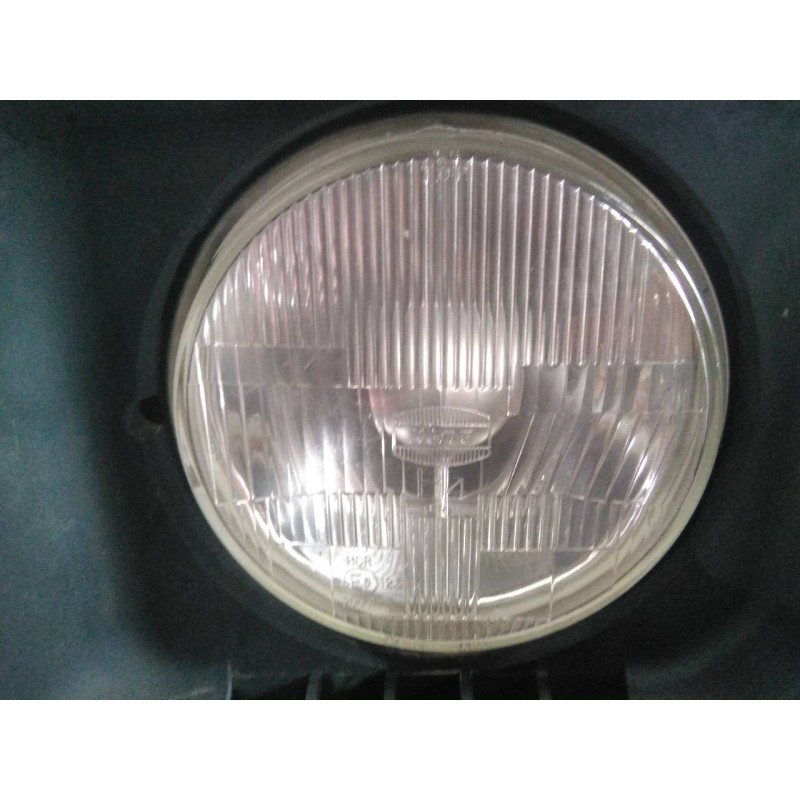 Recambio de faro izquierdo para mitsubishi montero (l040) referencia OEM IAM   