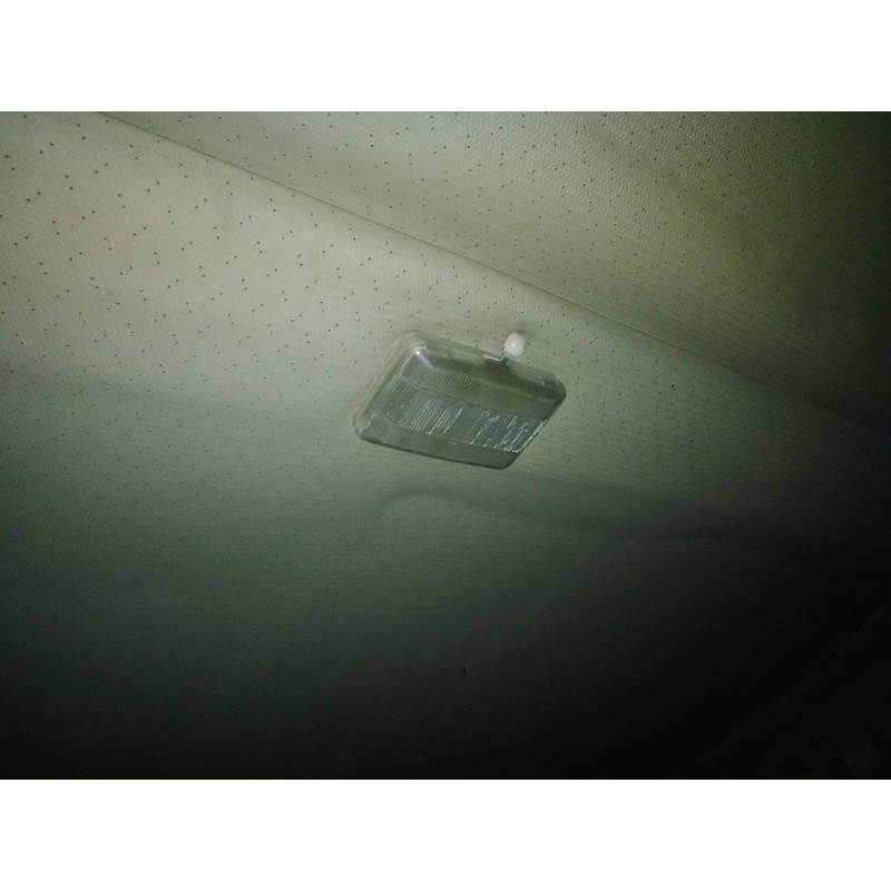 Recambio de luz interior para mitsubishi montero (l040) referencia OEM IAM   