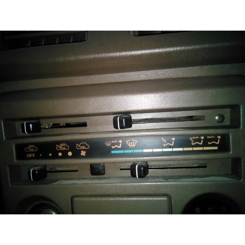Recambio de mando calefaccion / aire acondicionado para mitsubishi montero (l040) referencia OEM IAM   